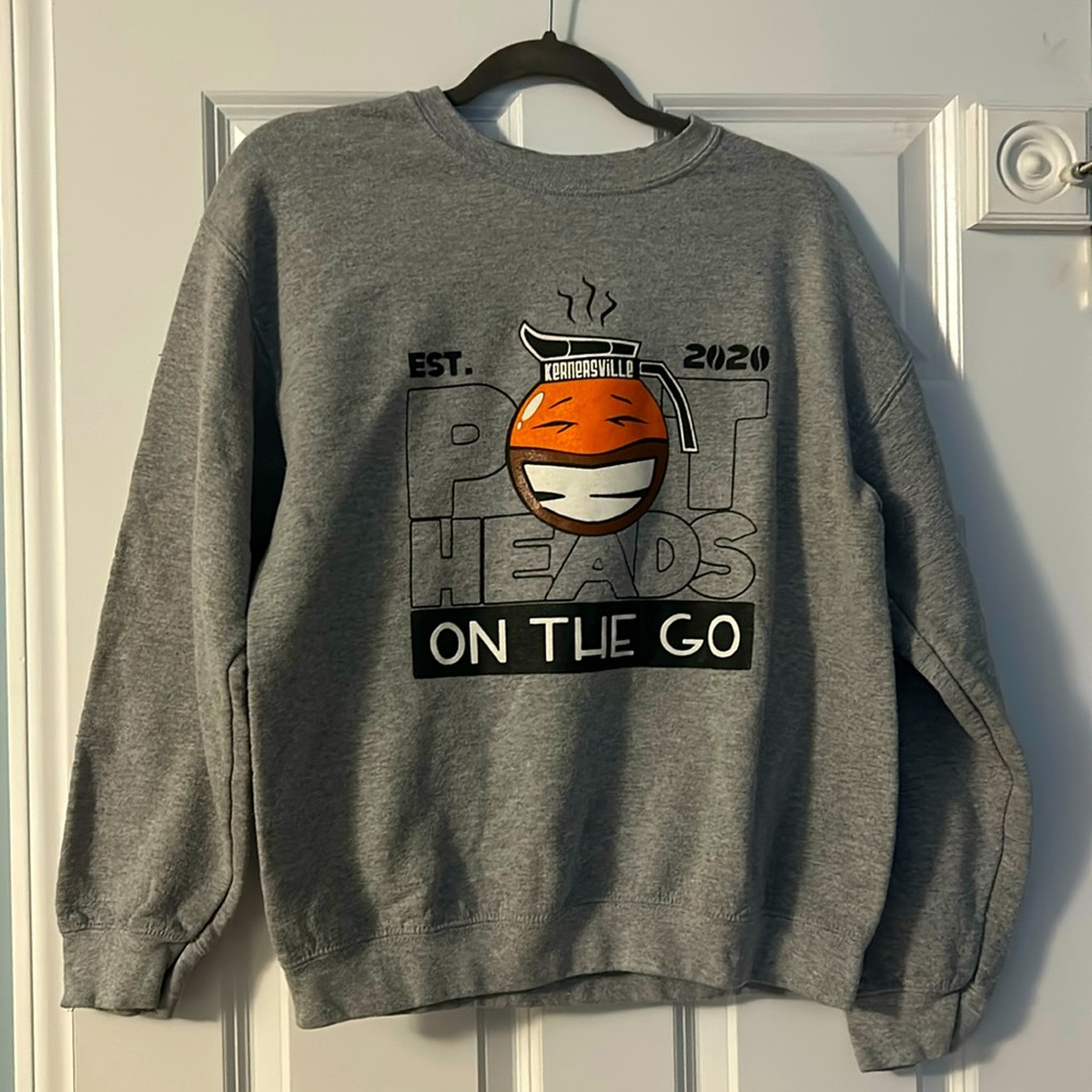 Kernersville PotHeads on the Go sweatshirt Size medium